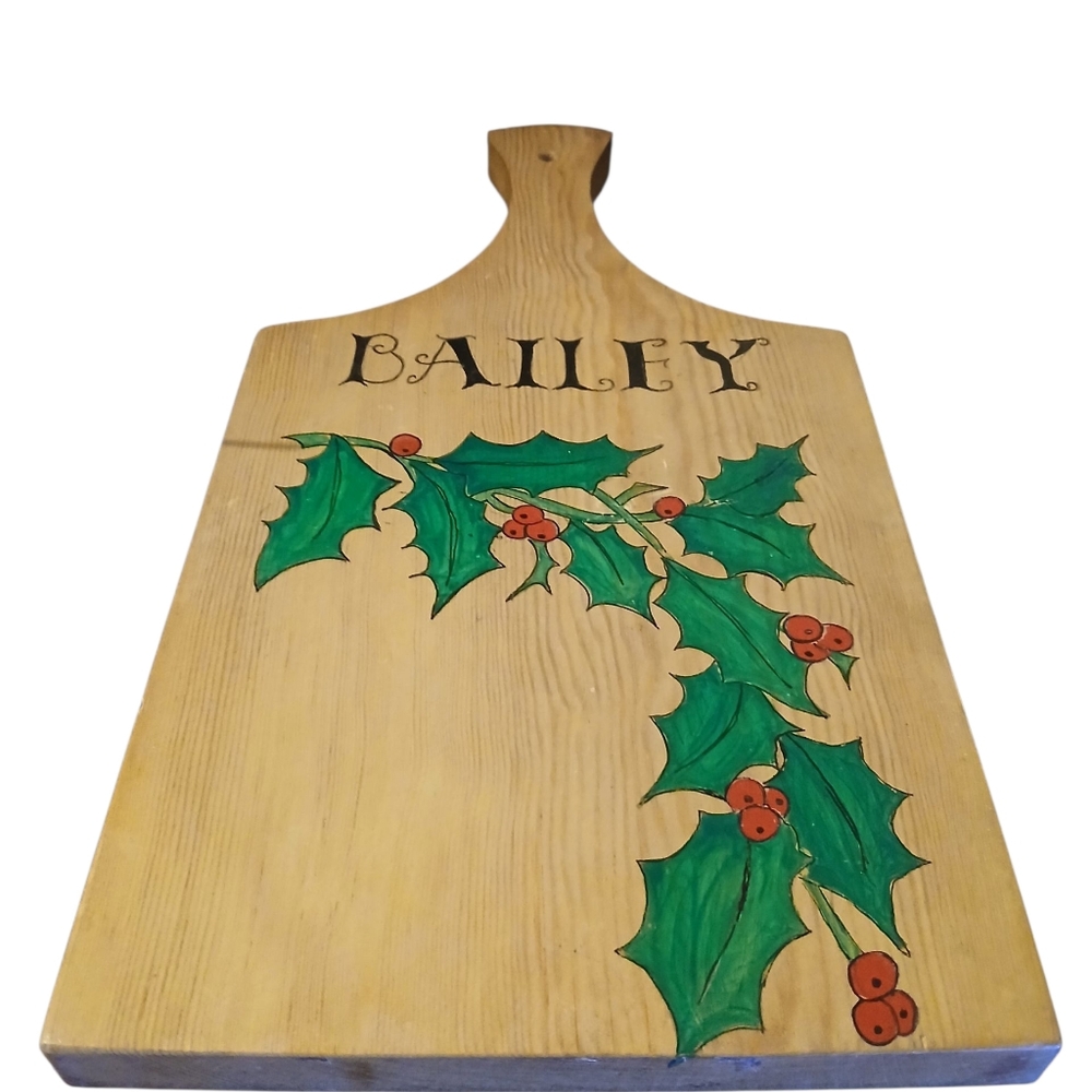 Bailey Wooden Cutting Board with Mistletoe Design